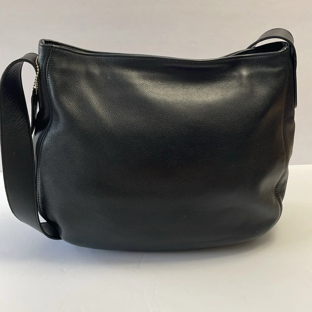 Coach Vintage Soho Zip Hobo Black